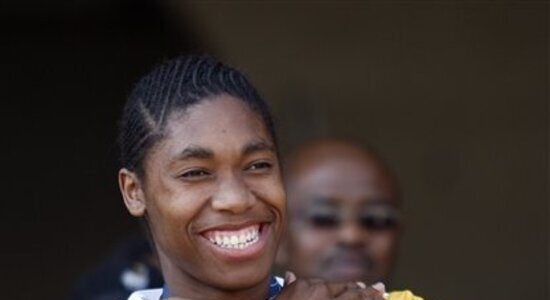 Caster Semenya Aint 8 Feet Tall