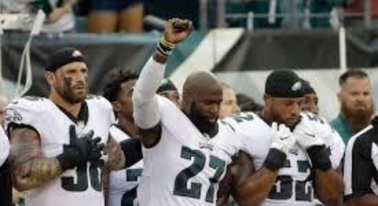 Chris Long Makes the Gesture We’ve Been Waiting For