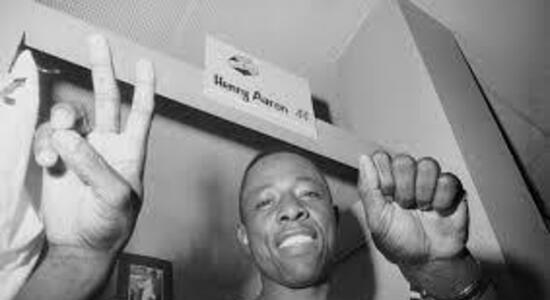 He Had a Hammer: Henry Aaron Presente